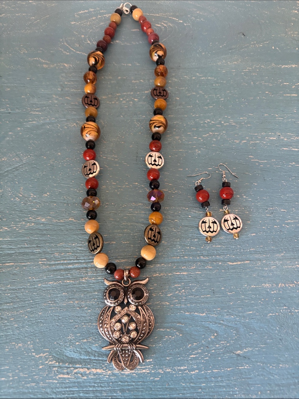 OKO Vintage owl and jack-o’-lantern necklace and earrings set